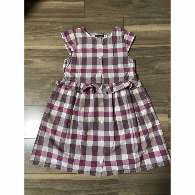 BeBe(ベベ)のべべ　夏用半袖ワンピース キッズ/ベビー/マタニティのキッズ服女の子用(90cm~)(ワンピース)の商品写真