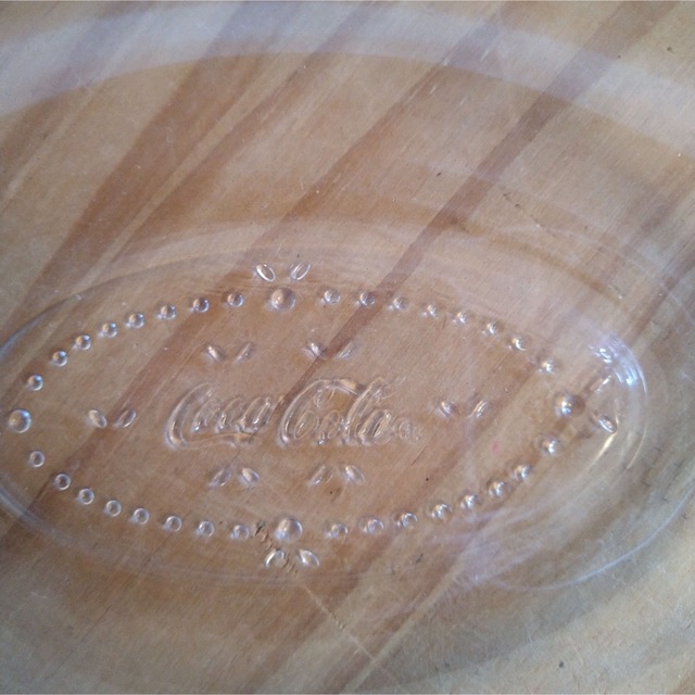 Pyrex(パイレックス)のパイレックス　グラタン皿　3個　コカ・コーラ　コカコーラ インテリア/住まい/日用品のキッチン/食器(食器)の商品写真