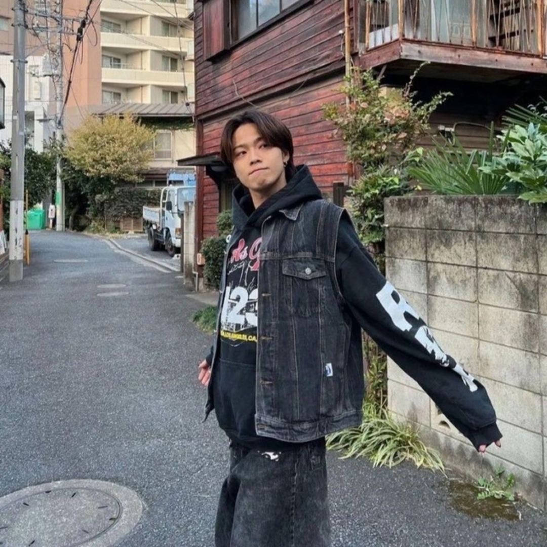 コムドットやまと着 RRR123 AZUSA STREET HOODIE - パーカー