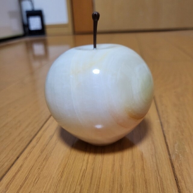 【新品】グリーン marble Apple L ペーパーウェイト オブジェ エンタメ/ホビーの美術品/アンティーク(彫刻/オブジェ)の商品写真