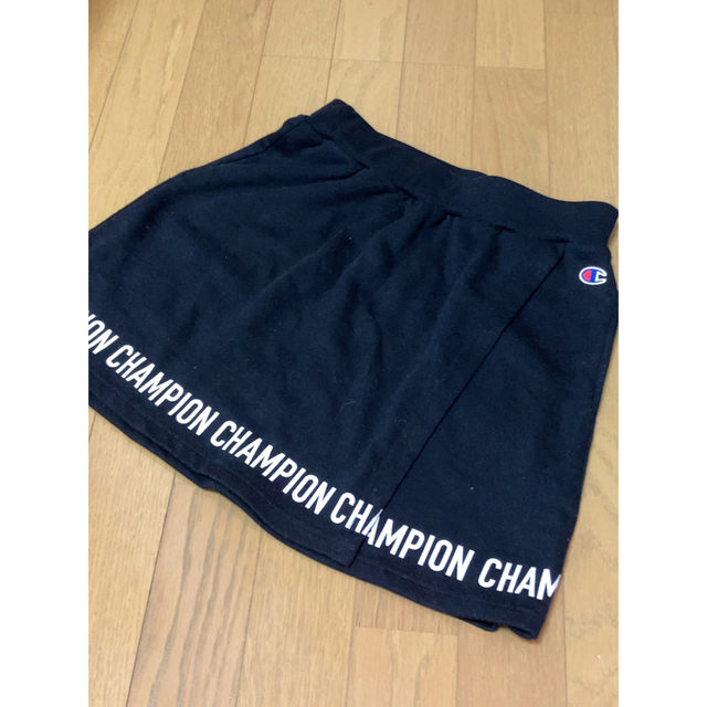 Champion(チャンピオン)のチャンピオン Champion スカート 160cm ブラック 最終値下げ キッズ/ベビー/マタニティのキッズ服女の子用(90cm~)(スカート)の商品写真