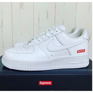 シュプリーム(Supreme)の【26cm新品未着用】supreme nike エアフォース1 low ホワイト(スニーカー)