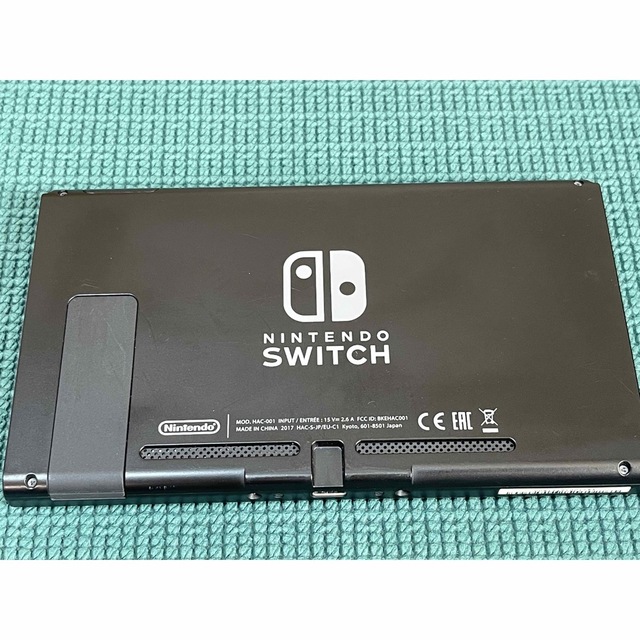 未対策機　Nintendo Switch 本体 液晶 旧型 2017年製 1