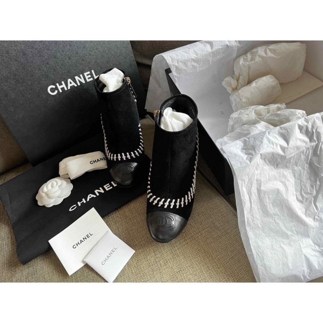 CHANEL - CHANEL ブーツ ブーティ ショートブーツ 37.5 新品同様の通販