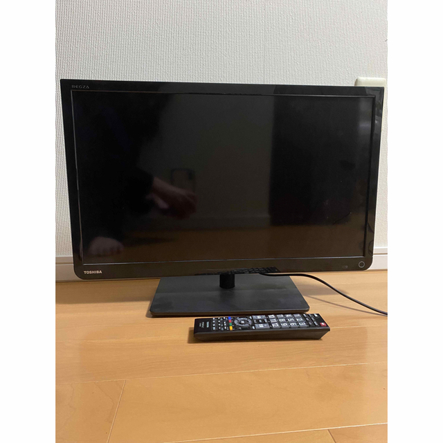 TOSHIBA 東芝　液晶テレビ　23型