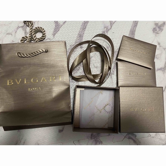 BVLGARI - ブルガリ 空箱 ショッパーの通販 by らむ's shop BVLGARI - ブルガリ 空箱 ショッパーの通販 by らむ's shop