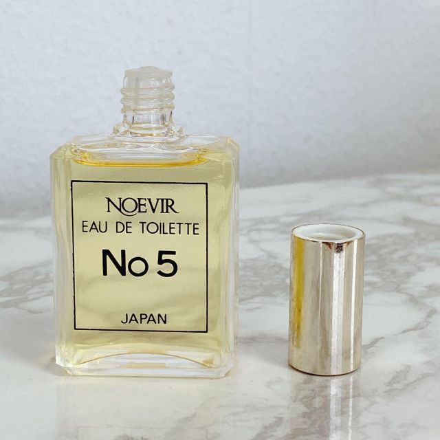 noevir(ノエビア)の廃盤　未使用　ノエビア　オードトワレ　No.5 25ml 香水　ヴィンテージ コスメ/美容の香水(香水(女性用))の商品写真