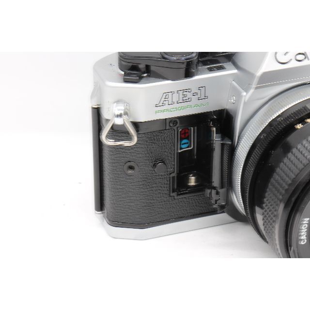 リバーシブルタイプ Canon AE-1 プログラム + New FD 28mm f2.8 S.C.
