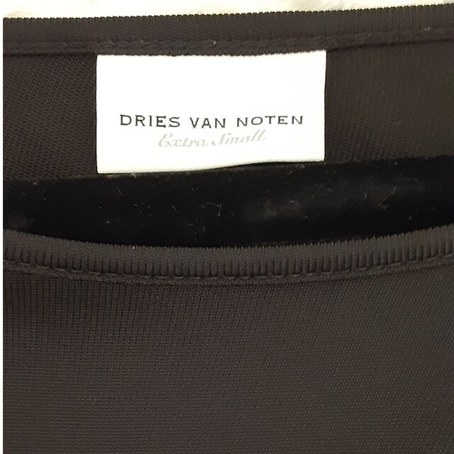 DRIES VAN NOTEN(ドリスヴァンノッテン)のDRIES VAN NOTEN    カットソー長袖 ラウンドネック Tシャツ レディースのトップス(カットソー(長袖/七分))の商品写真