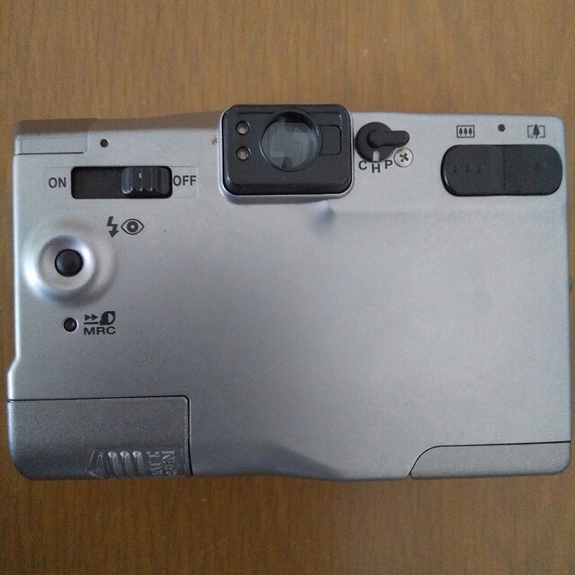 Canon(キヤノン)のCanon ３倍ズームAPSフィルムカメラ IXY 330 スマホ/家電/カメラのカメラ(フィルムカメラ)の商品写真