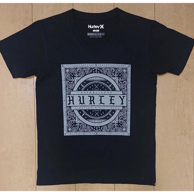 Hurley(ハーレー)の未使用品 Hurley ペイズリー柄T VOLCOM RVCA roial DC メンズのトップス(Tシャツ/カットソー(半袖/袖なし))の商品写真