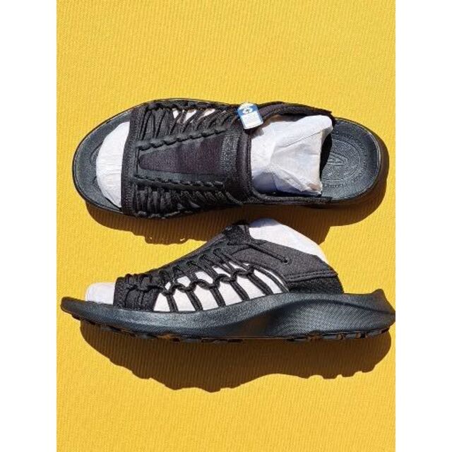 US9カラーKEEN UNEEK SNK SLIDE 27,0cm BLACK