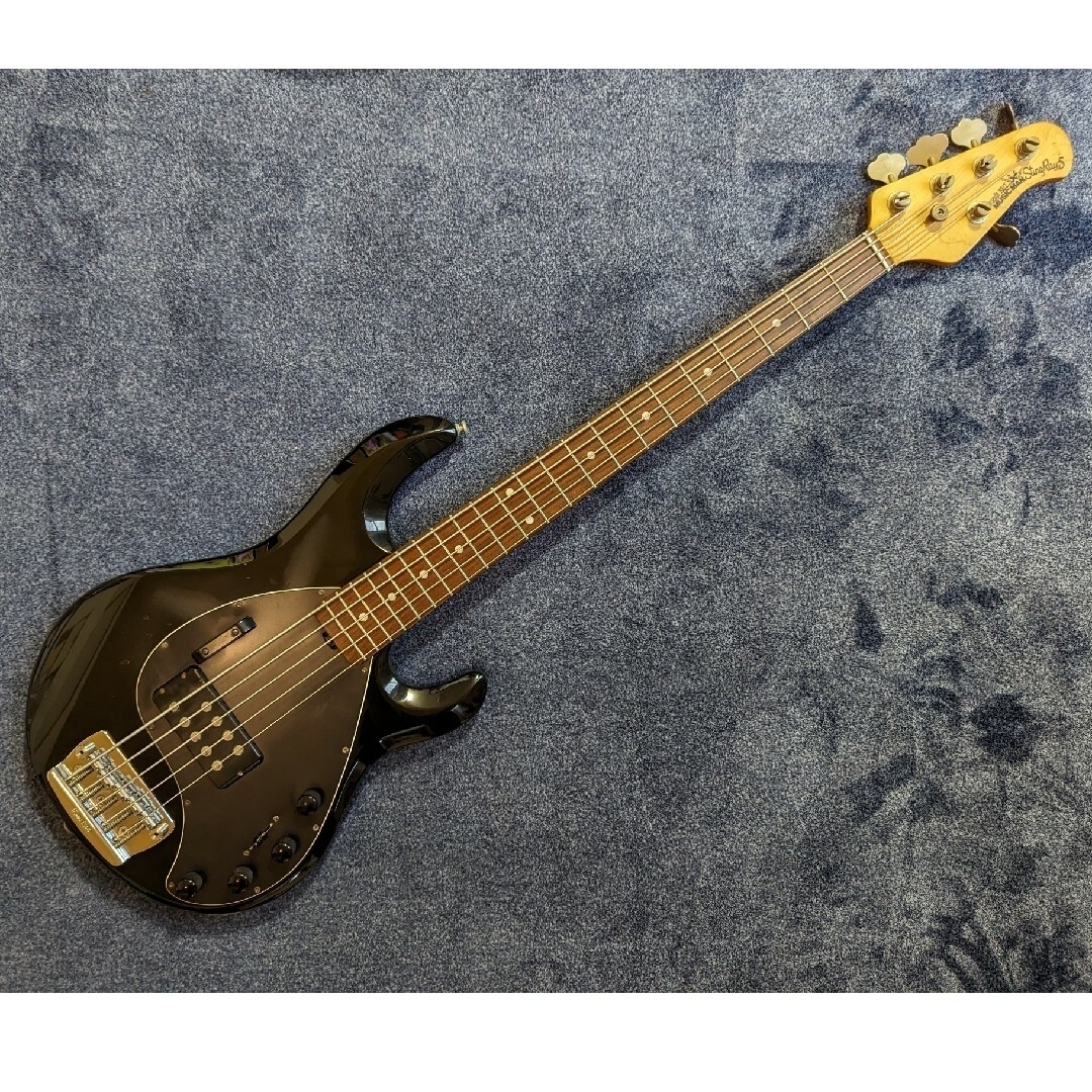 ERNIEBALL MUSICMAN StingRay5　1月限定価格 楽器のベース(エレキベース)の商品写真