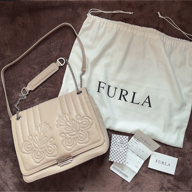 美品】FURLA フルラ ショルダーバッグ ステッチ ベージュ 定価7万