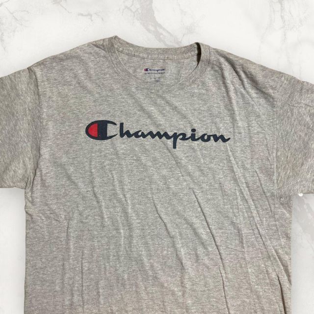 GZB Champion 古着  グレー チャンピオン　ロゴ　プリント Tシャツ メンズのトップス(Tシャツ/カットソー(半袖/袖なし))の商品写真