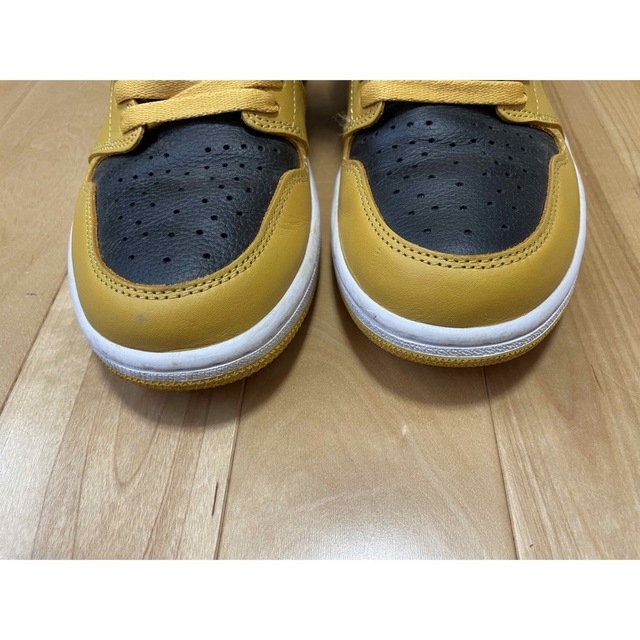 Jordan Brand（NIKE）(ジョーダン)のAIR JORDAN 1 RETRO HIGH OG POLLEN メンズの靴/シューズ(スニーカー)の商品写真