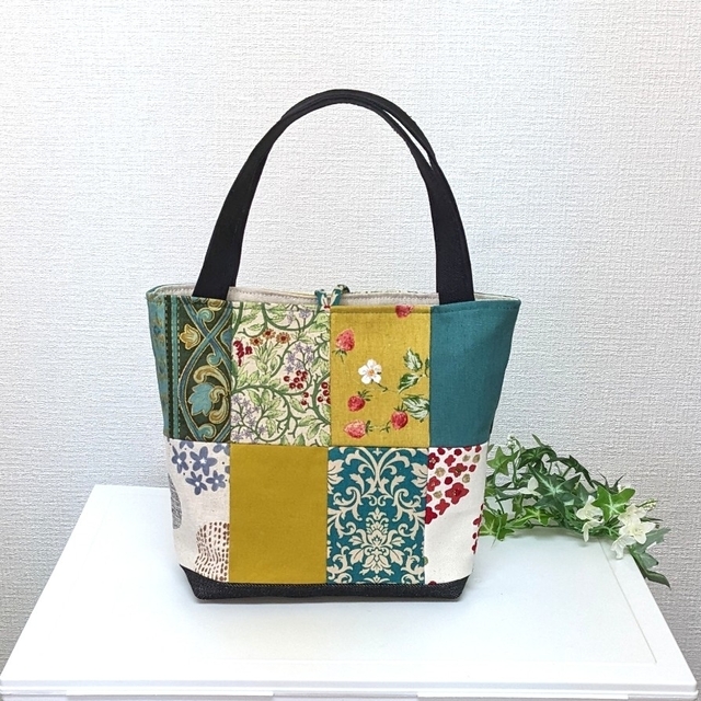 パンダワールドさま専用 パッチワークトートバッグ&巾着ポーチ