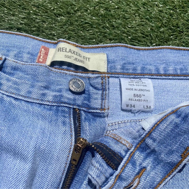 Levi's(リーバイス)のリーバイス 550 W34 L34 ライトブルーデニム ジーンズ バギー メンズのパンツ(デニム/ジーンズ)の商品写真