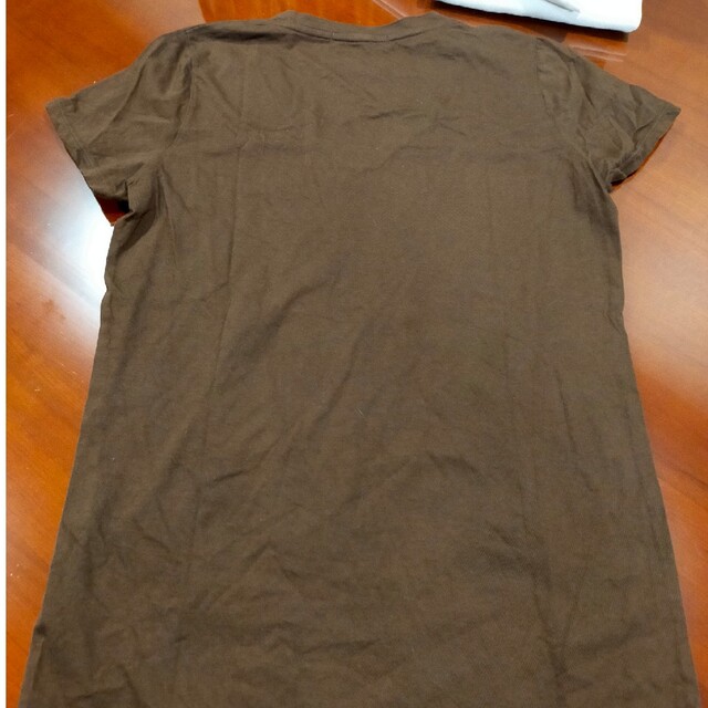 JOURNAL STANDARD relume(ジャーナルスタンダードレリューム)のrelume　レリューム　Tシャツ　ブラウン　茶色　フリーサイズ　Sサイズ レディースのトップス(シャツ/ブラウス(長袖/七分))の商品写真