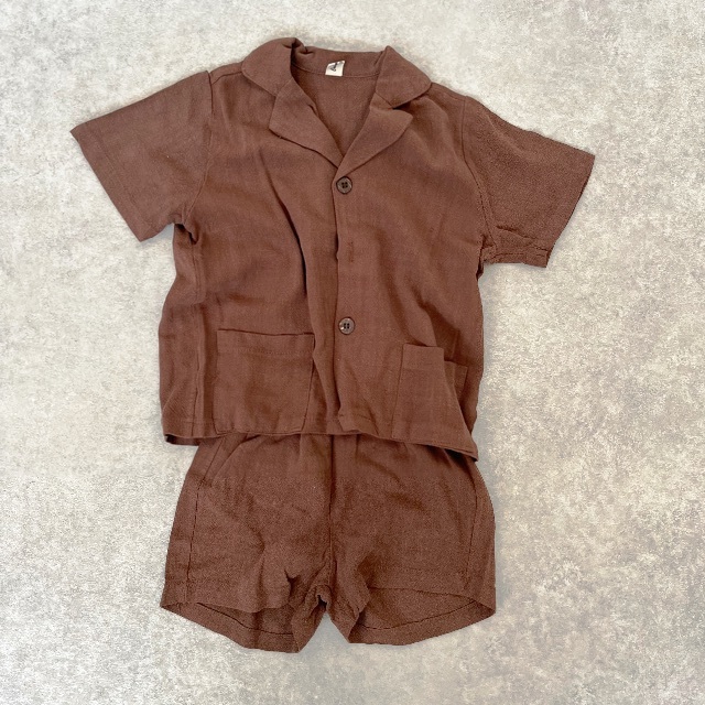 新品 90cm リネンスーツセットアップ ブラウン 子供服 キッズ/ベビー/マタニティのキッズ服男の子用(90cm~)(その他)の商品写真