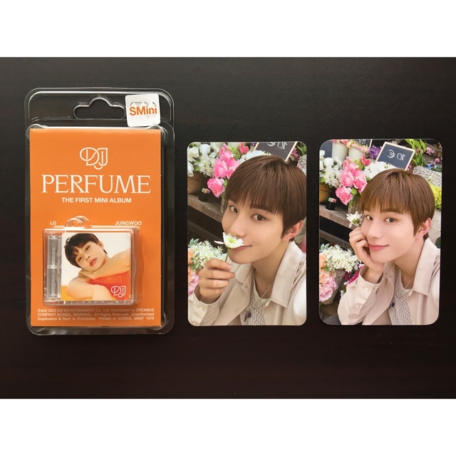 NCTドジェジョン  perfume  SMini ジョンウ エンタメ/ホビーのCD(K-POP/アジア)の商品写真