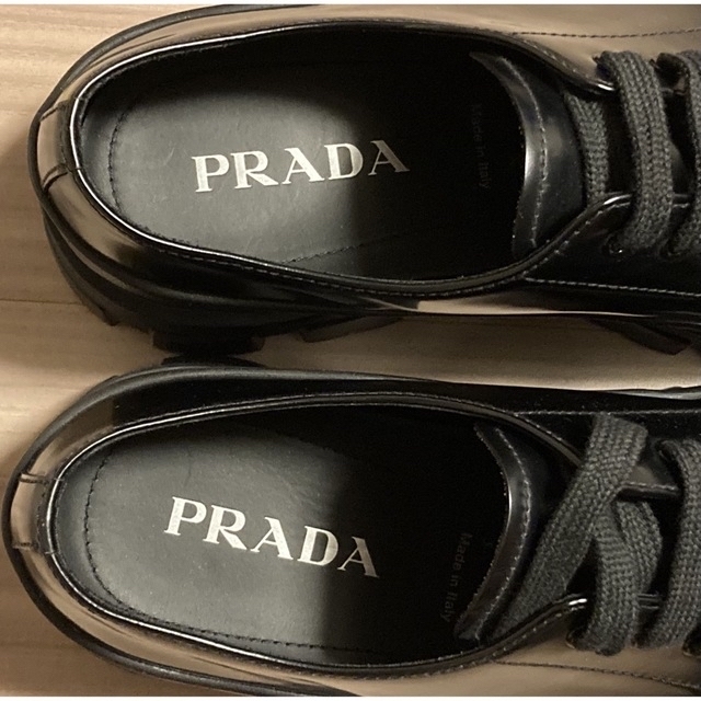 PRADA プラダ ブラッシュドレザー ダービーシューズ PRADA プラダ ブラッシュドレザー ダービーシューズ