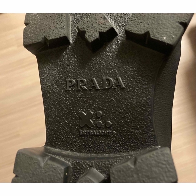 PRADA プラダ ブラッシュドレザー ダービーシューズ PRADA プラダ ブラッシュドレザー ダービーシューズ