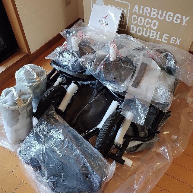 AIRBUGGY(エアバギー)のAIRBUGGY COCO DOUBLE EX　エアバギー ココダブル EX キッズ/ベビー/マタニティの外出/移動用品(ベビーカー/バギー)の商品写真