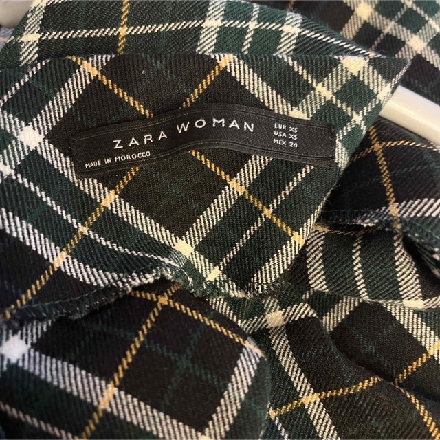 ZARA(ザラ)のZARA グリーン　チェック　フレアロングワンピース　ロングXS レディースのワンピース(ロングワンピース/マキシワンピース)の商品写真