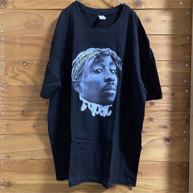 【新品】2pac Tシャツ　XL ラップ　ヒップホップ　TUPAC メンズのトップス(Tシャツ/カットソー(半袖/袖なし))の商品写真