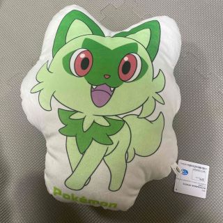 ポケモン(ポケモン)のニャオハクッション 新品タグ付き(ぬいぐるみ)