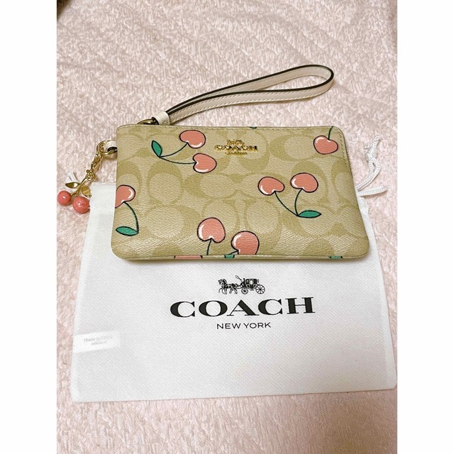 コーチ COACH マルチポーチ シグネチャー さくらんぼ 財布 小物入れ-