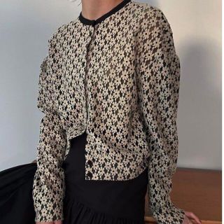 クラネ(CLANE)のCLANE 3D FLOWER LACE CARDIGAN(カーディガン)