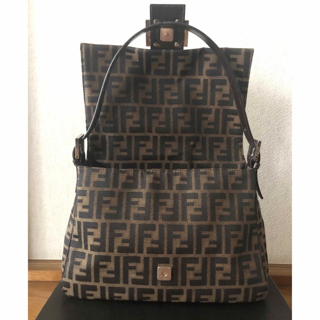 FENDI - フェンディ FENDI ズッカ柄 ショルダーバッグ ヴィンテージ ...