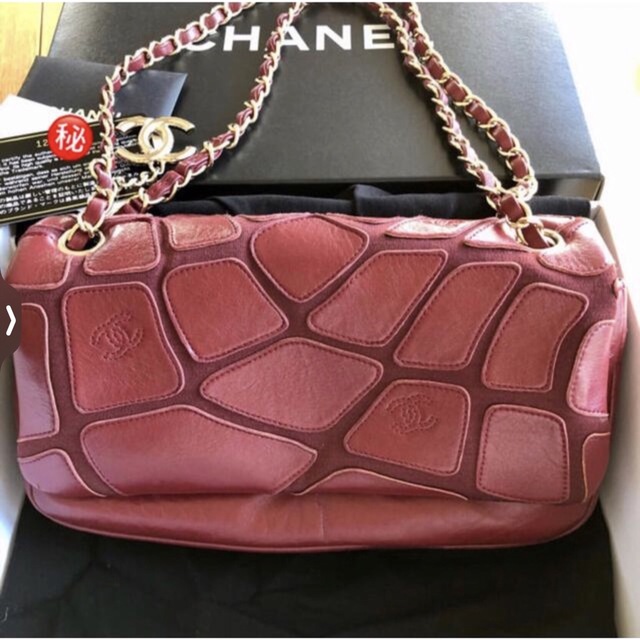 バッグ 美品 希少シャネル チェーンショルダーバック レッド 半額送料