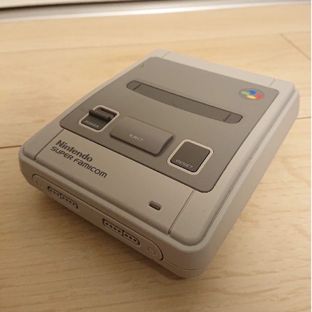 Nintendo クラシックミニ スーパーファミコン エンタメ/ホビーのゲームソフト/ゲーム機本体(家庭用ゲーム機本体)の商品写真