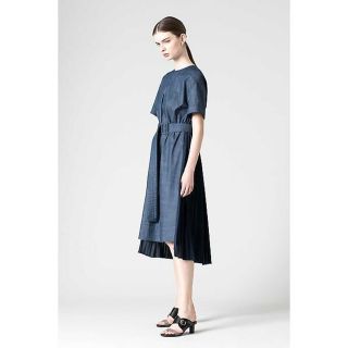 ADORE - Adore レイヤードワンピース グレー【完売品】の通販 by Chico