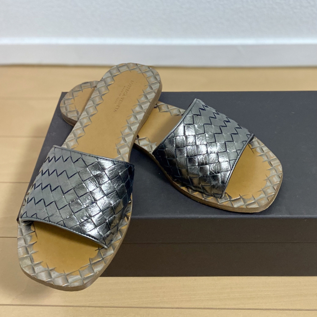 Bottega Veneta(ボッテガヴェネタ)の【tirolyoko様専用】SHOES 2足おまとめ レディースの靴/シューズ(サンダル)の商品写真