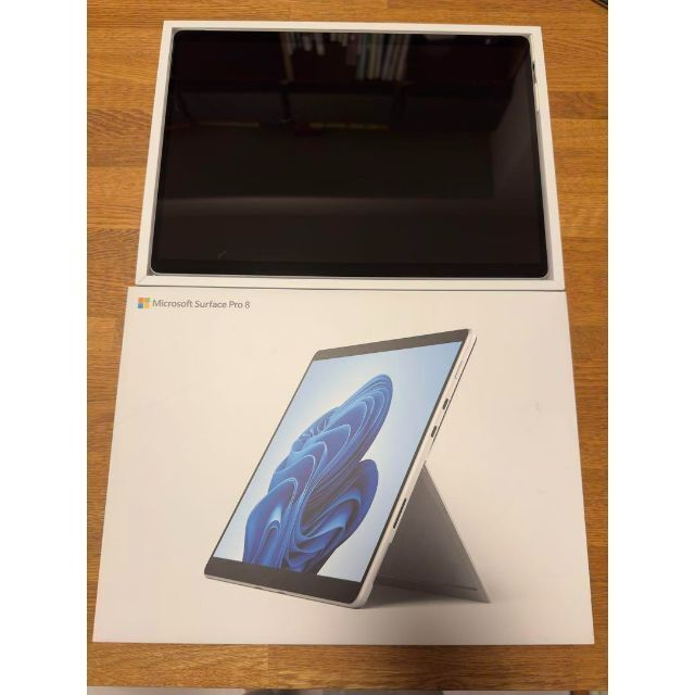 ほぼ使用なし美品☆Surface Pro8 i5 8GB 256GB プラチナム