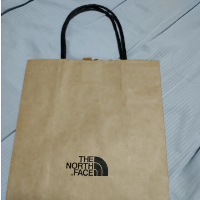 THE NORTH FACE(ザノースフェイス)のノースフェイス　ショップ紙袋　小　30 レディースのバッグ(トートバッグ)の商品写真
