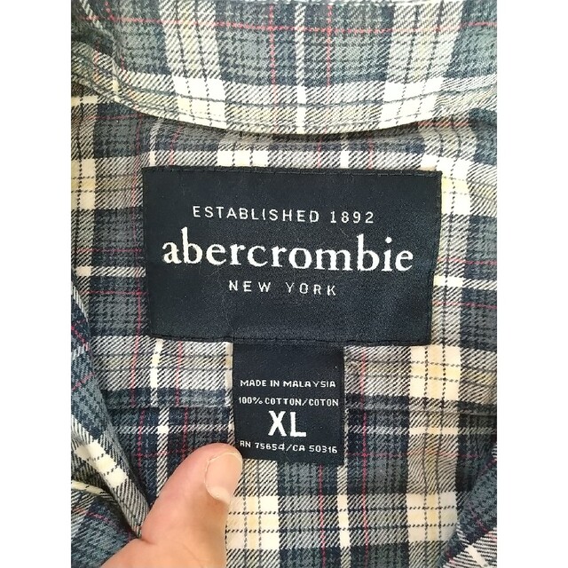 Abercrombie&Fitch(アバクロンビーアンドフィッチ)のAbercrombie&Fitch 青 ネルシャツ メンズのトップス(シャツ)の商品写真