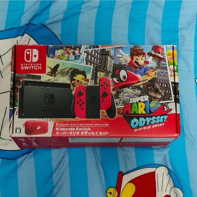 Nintendo Switch(ニンテンドースイッチ)のNintendo Switch スーパーマリオ オデッセイセット(ソフト有り) エンタメ/ホビーのゲームソフト/ゲーム機本体(家庭用ゲーム機本体)の商品写真