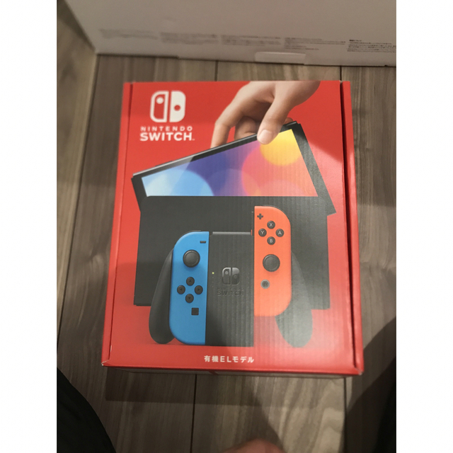 Nintendo Switch(ニンテンドースイッチ)の新品 NINTENDO switch 有機EL ネオンカラー エンタメ/ホビーのゲームソフト/ゲーム機本体(家庭用ゲーム機本体)の商品写真