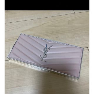 イヴサンローラン(Yves Saint Laurent)の美品　イヴ・サンローラン　パレット　アイシャドウ/チーク/フェイスカラー(アイシャドウ)