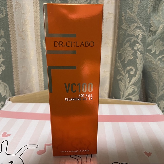 Dr.Ci Labo(ドクターシーラボ)のドクターシーラボ VC100ホットピールクレンジングゲルEX 150g 新品未開 コスメ/美容のスキンケア/基礎化粧品(クレンジング/メイク落とし)の商品写真