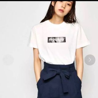 マウジー(moussy)のマウジー　early moussy TSJ Ⅱ ロゴ　Tシャツ(Tシャツ(半袖/袖なし))