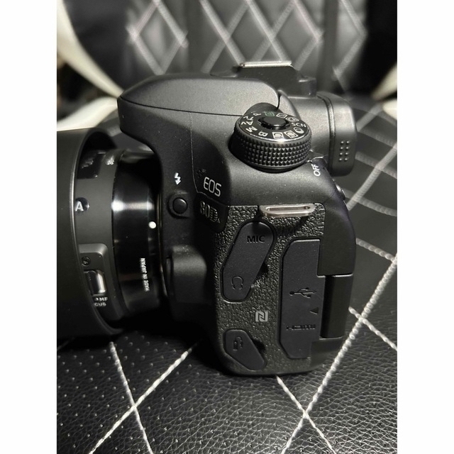 Canon EOS80D  レンズ　SIGMA 30mm 1:1.4 DCEOS80D