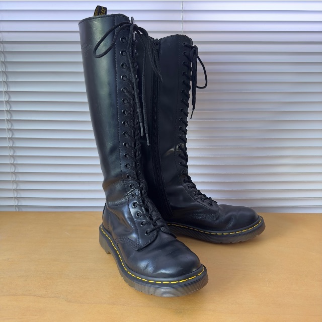 Dr.Martens 20hole boots (24.5〜25.0cm)ブーツ