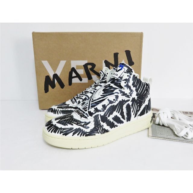 Marni(マルニ)の新品 VEJA × MARNI V-15 ブラック 40 マルニ ヴェジャ メンズの靴/シューズ(スニーカー)の商品写真