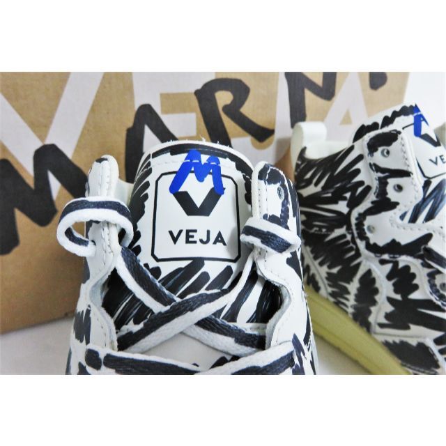 Marni(マルニ)の新品 VEJA × MARNI V-15 ブラック 40 マルニ ヴェジャ メンズの靴/シューズ(スニーカー)の商品写真